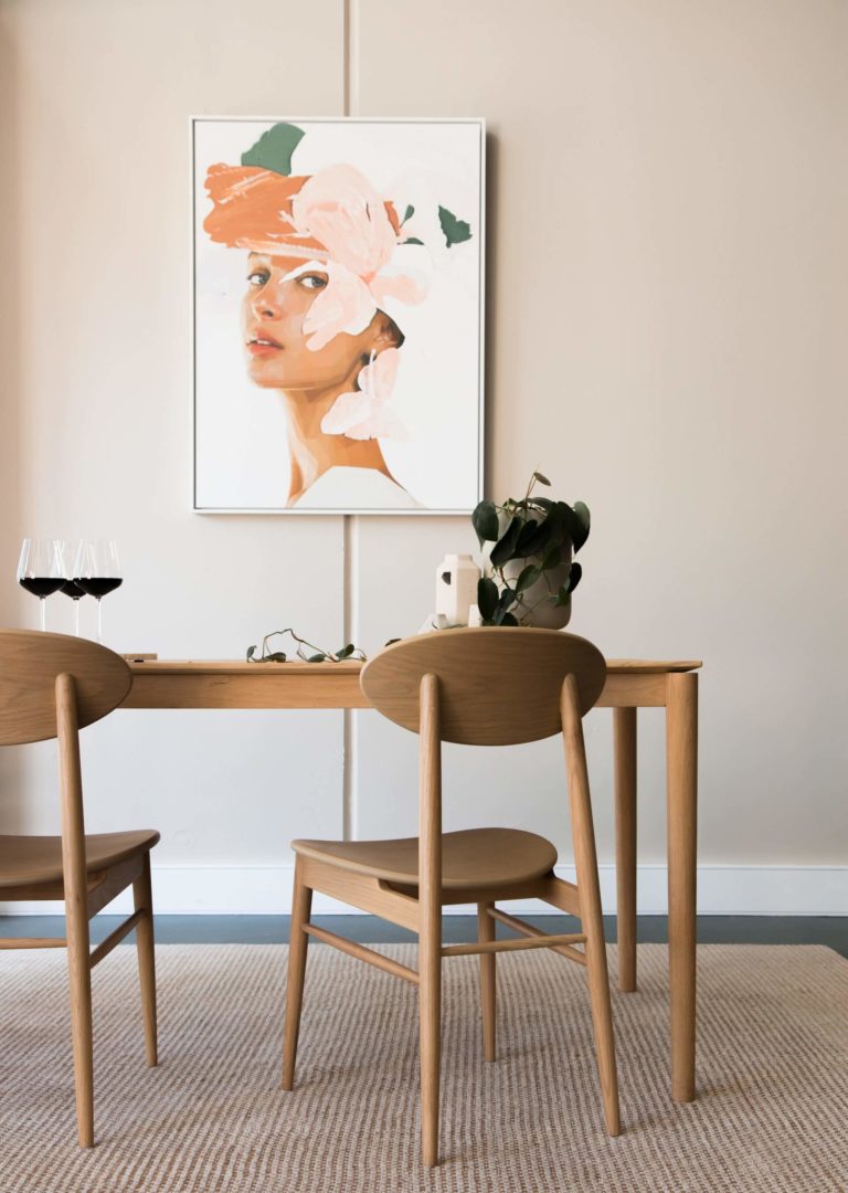 Dining room wall decor: 2023 trends and ideas with photos - Hackrea