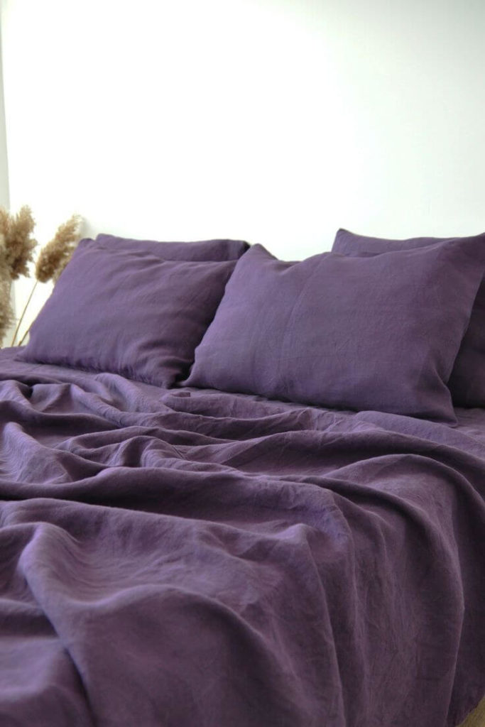 Top 11 Bedding Trends For 2024 Fabrics Colors Themes Hackrea   10 Bedding Trends 2024 Color 683x1024 