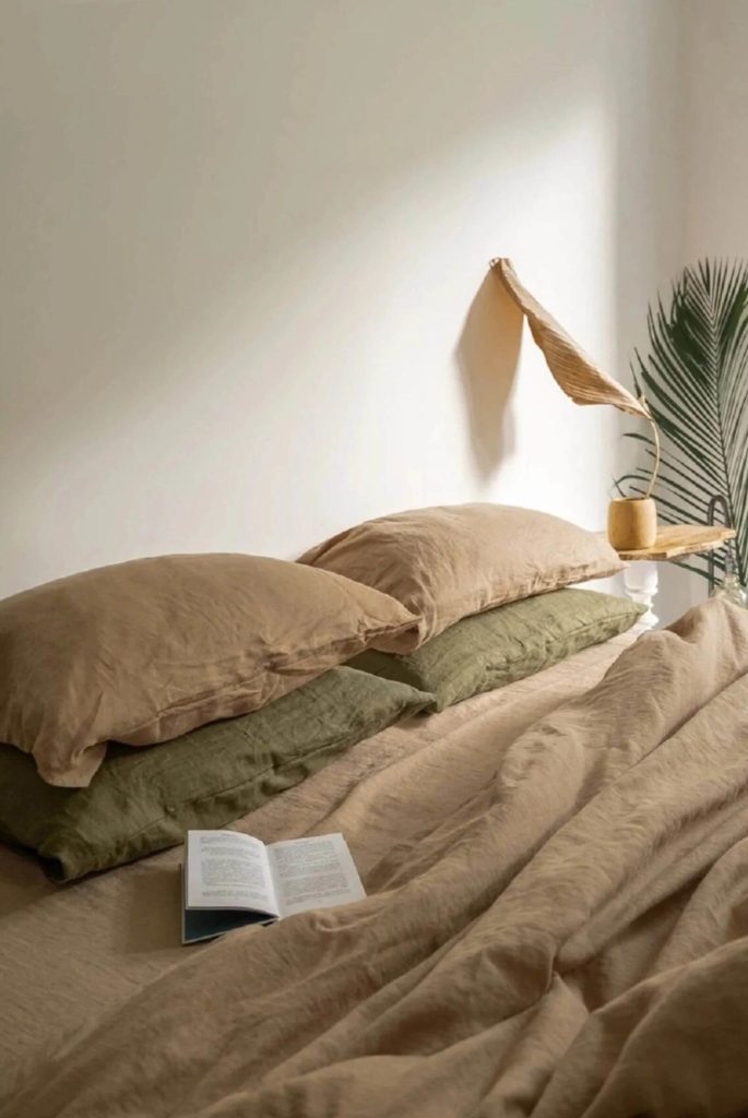 Top 11 Bedding Trends For 2024 Fabrics Colors Themes Hackrea   21 Bedding Trends 2024 Biophilic 685x1024 